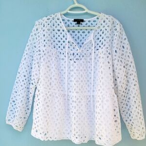JCREW. Woman.  White Eyelet cotton layered blouse with lining.     Size L  New